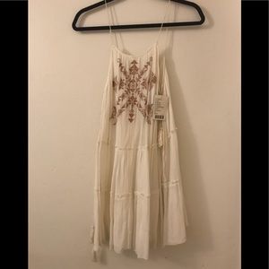 Embroidery cream dress